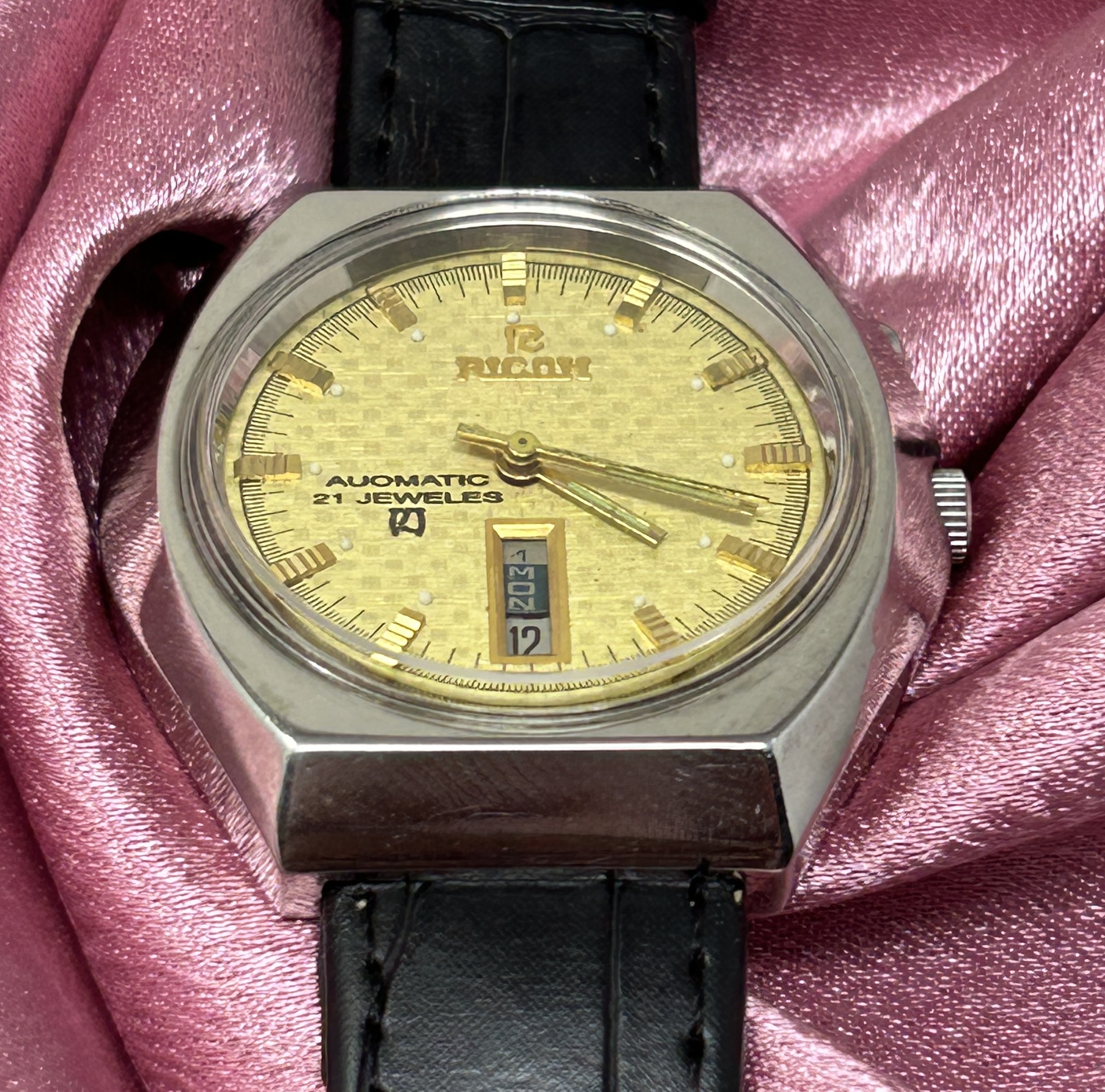 product-details